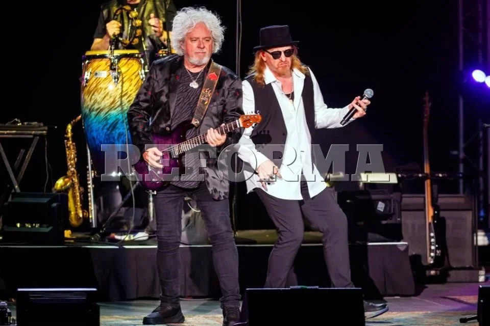 Desata la locura de Toto en el espectáculo