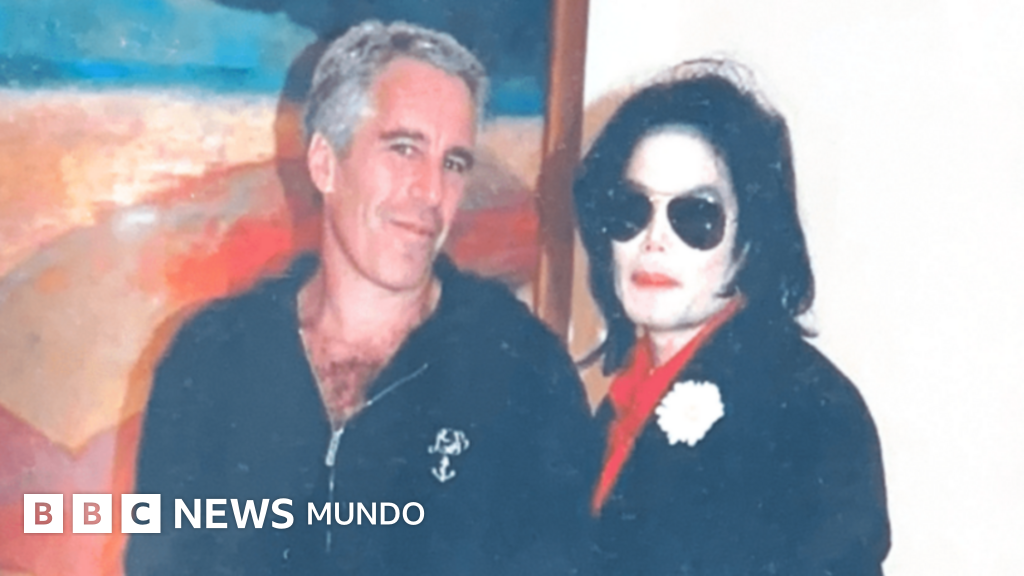 El Departamento de Justicia de EE.UU. inicia la difusión de miles de documentos y fotos de los archivos de Jeffrey Epstein