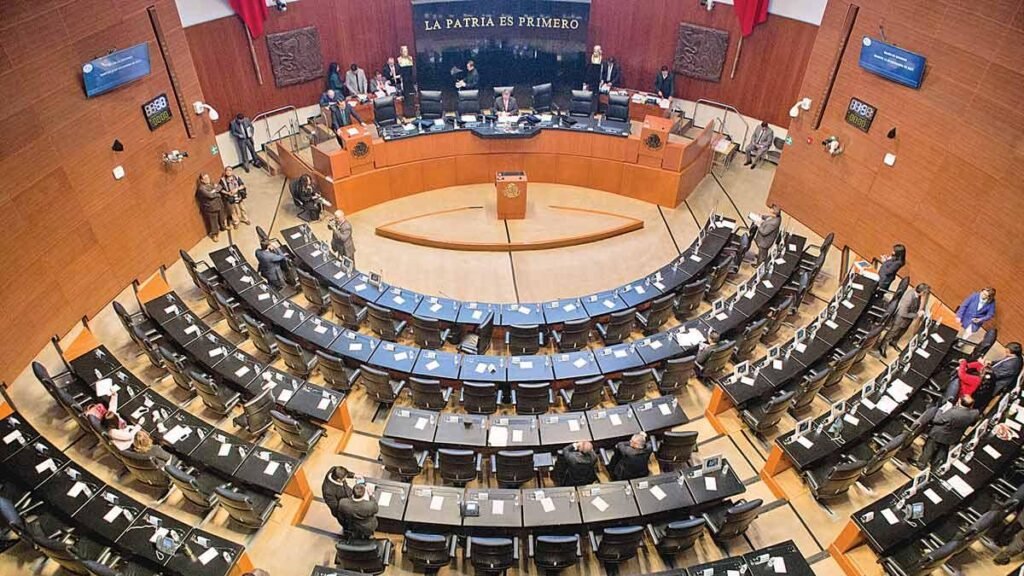 El Senado invierte $551 mdp en falta de transparencia mientras crecen los fondos para las bancadas