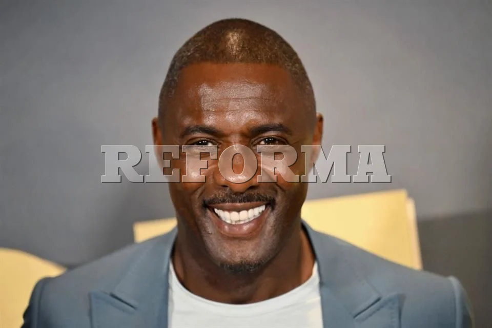 Idris Elba y Erivo son condecorados por el rey Carlos III