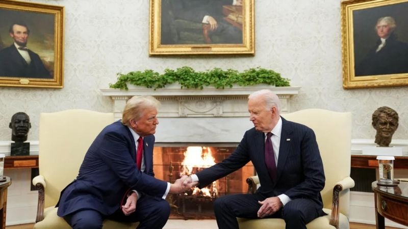 Trump realiza su regreso triunfal a Washington para una reunión que Biden nunca recibió.