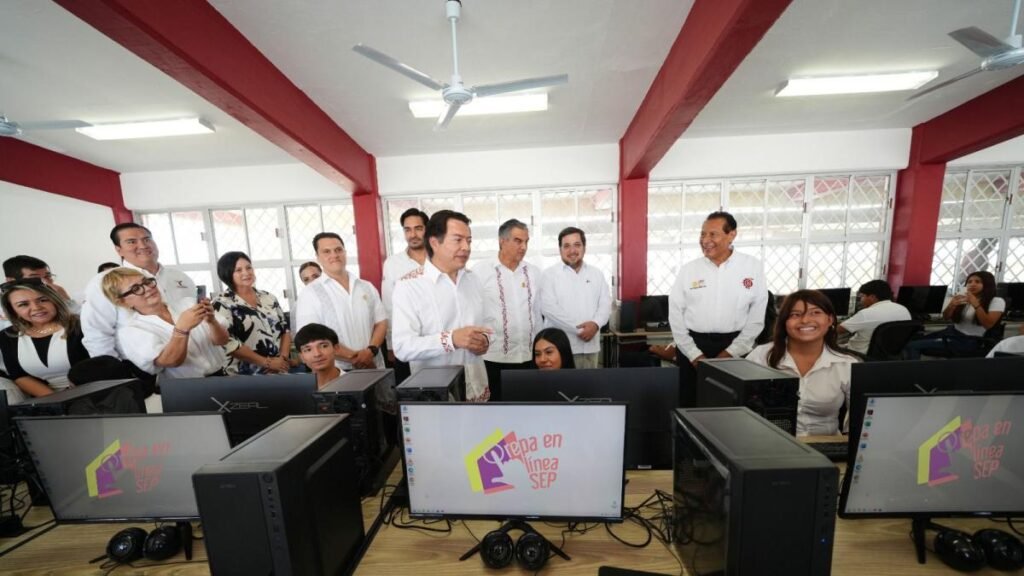 Con Prepa en Línea-SEP, Mario Delgado anuncia 9,600 nuevos espacios para acceder a la Educación Media Superior.