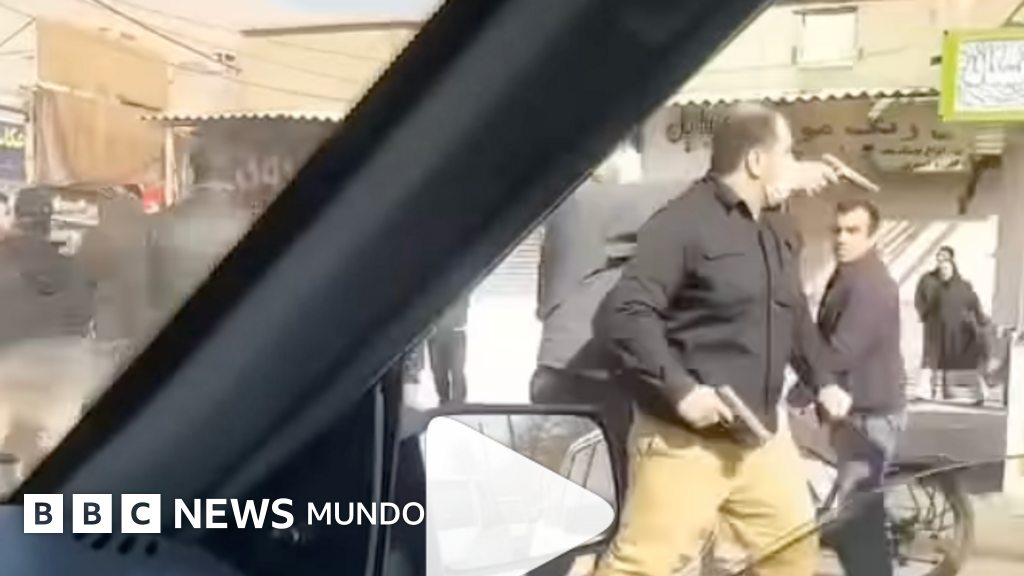 "Drones abrieron fuego indiscriminadamente, sin distinguir entre manifestantes y no manifestantes": impactantes relatos desde Irán en el contexto de la brutal represión de las protestas.