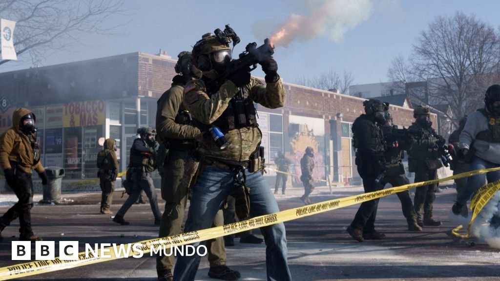 Las manifestaciones y la furia recorren EE.UU. tras el tiroteo de un manifestante por agentes migratorios en Mineápolis