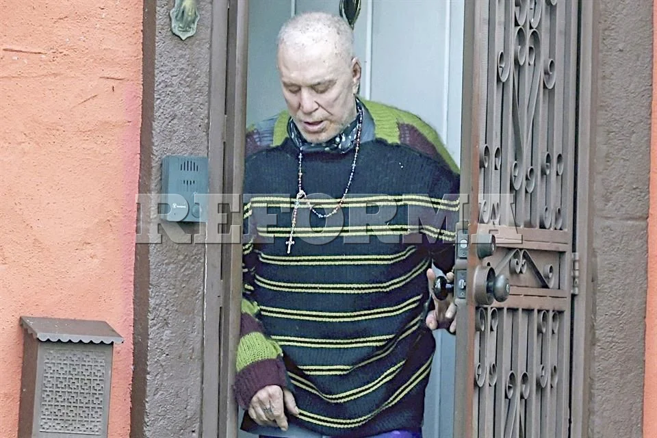 Mickey Rourke se muestra irreconocible tras la demanda de desalojo