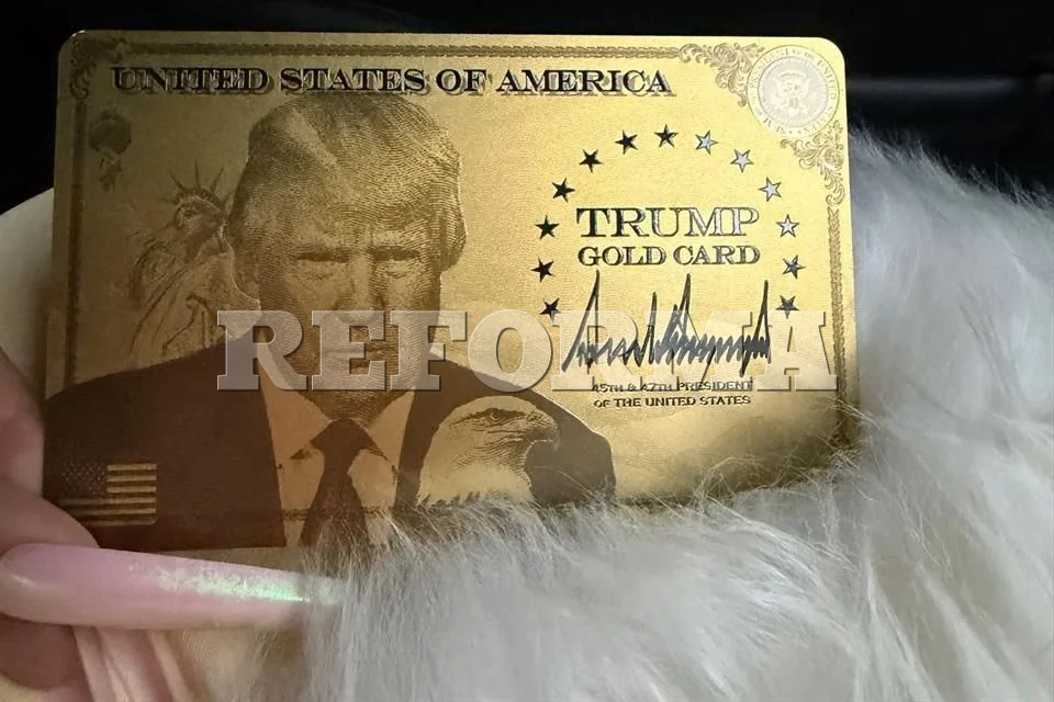 Nicki Minaj presume su 'visa dorada' otorgada por Trump