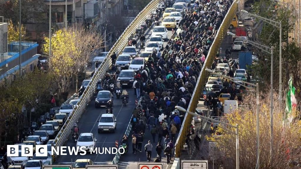 Quinto día de manifestaciones contra el gobierno en Irán resulta en seis muertes