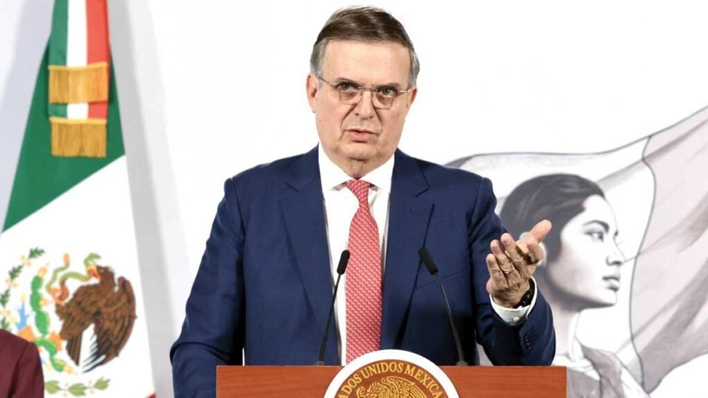 Ebrard solicita cautela tras el nuevo arancel de Trump; "Responderemos de manera calmada", afirma.