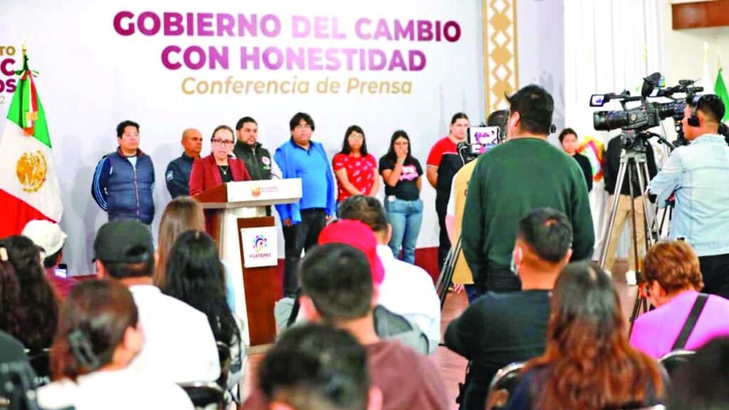 Estudiantes universitarios recibirán 1,250 pesos para transporte.