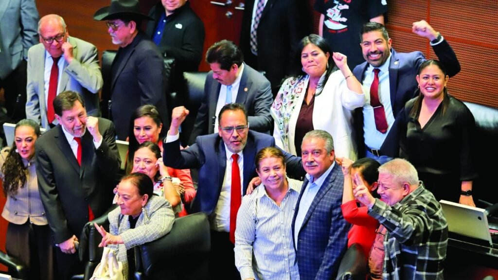 Desprecio hacia Grecia Quiroz; morenistas apoyan a Morón