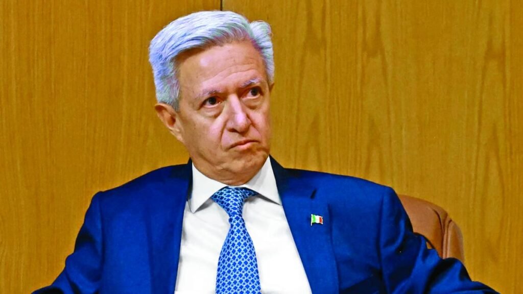 Exdirectores del Cisen destacan la importancia de las labores de inteligencia