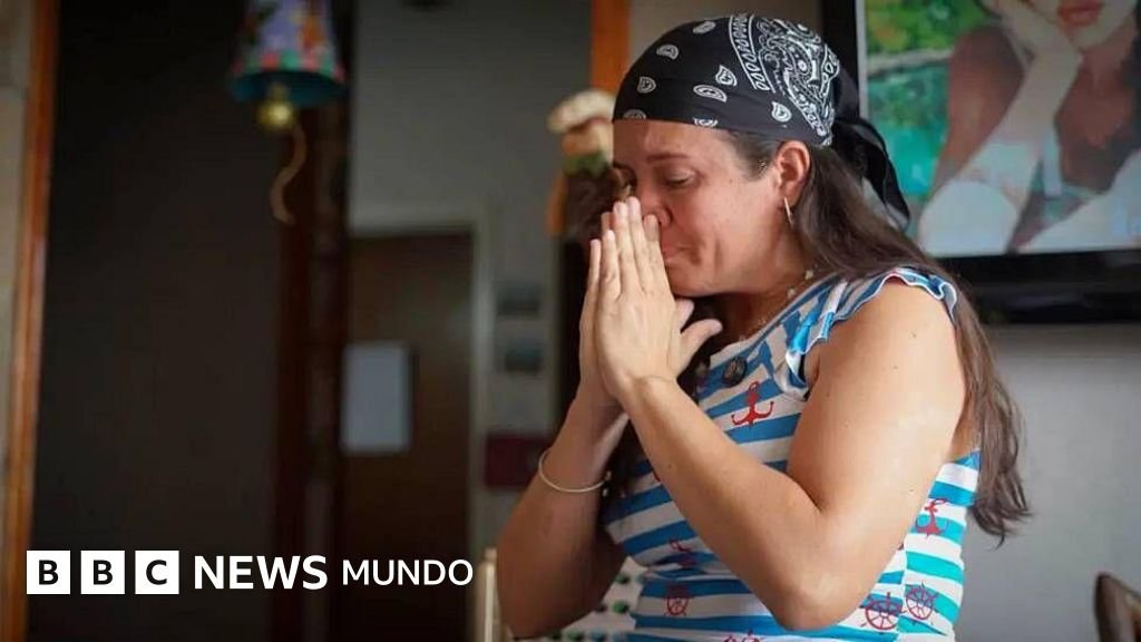 Ropa sucia y tabletas de chocolate: el ingenioso método de los prisioneros para enviar mensajes secretos en la famosa prisión venezolana del Helicoide