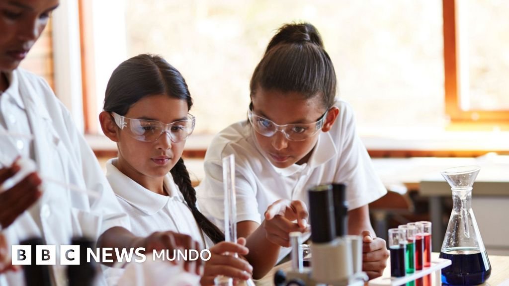 5 informaciónes clave sobre la situación educativa en América Latina según los últimos resultados de la prueba PISA