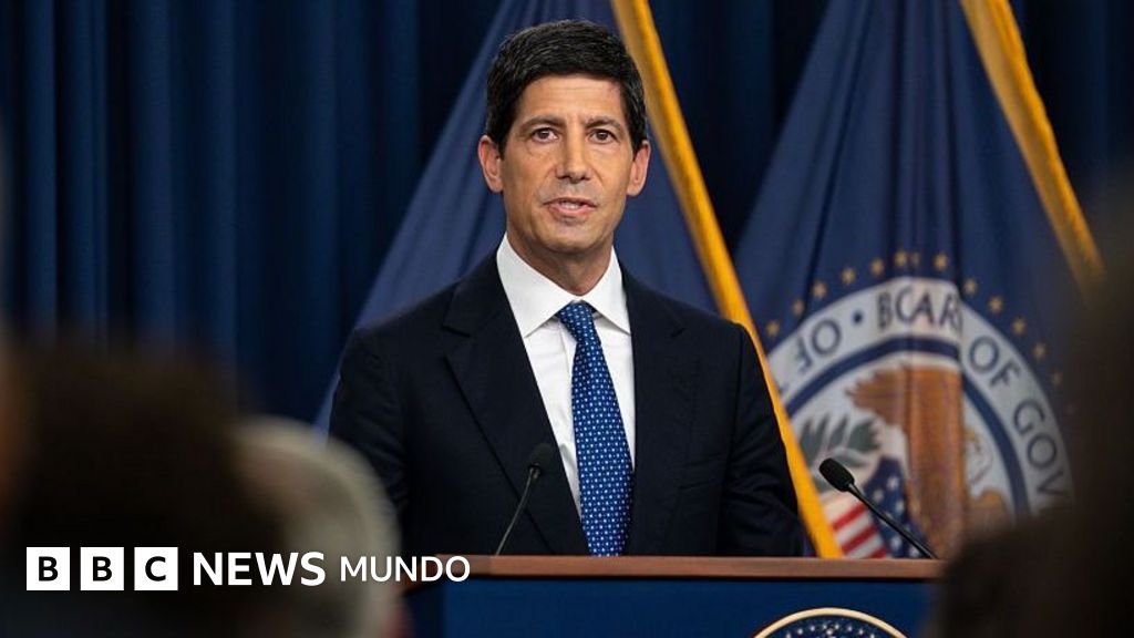 La Reserva Federal de EE.UU. eleva las tasas de interés por primera vez en 3 años: ¿qué implicaciones trae para Trump?