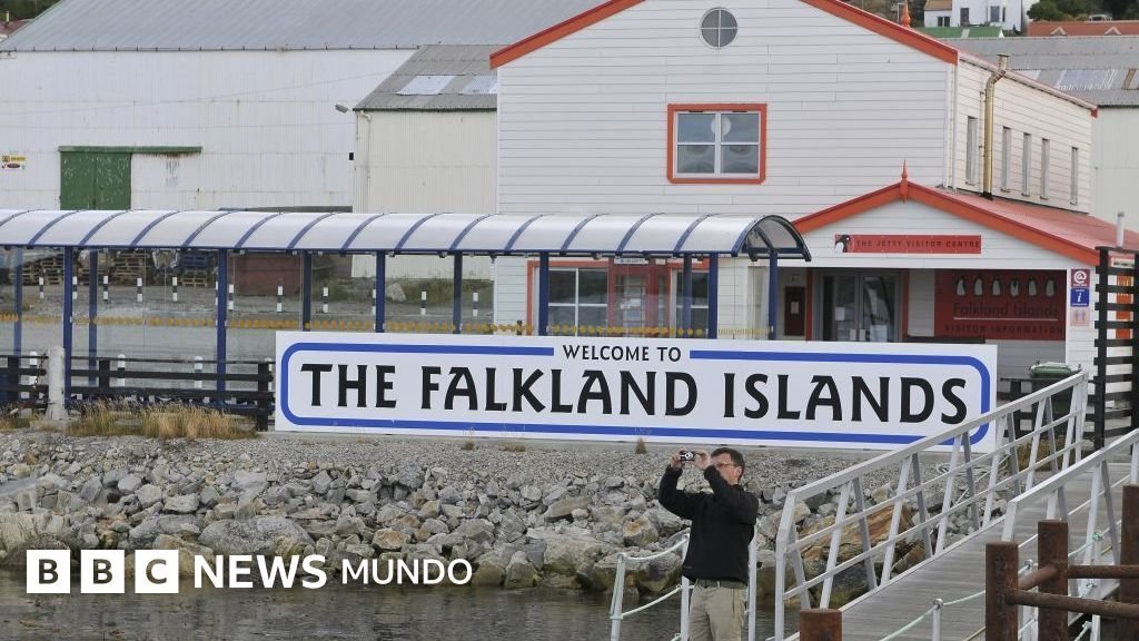 Razones del resurgimiento de la tensión entre Argentina y el Reino Unido por las Malvinas/Falklands 44 años después del conflicto.